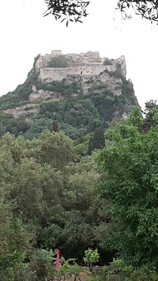Archontiko Kourkoulos Makrádes Zewnętrze zdjęcie